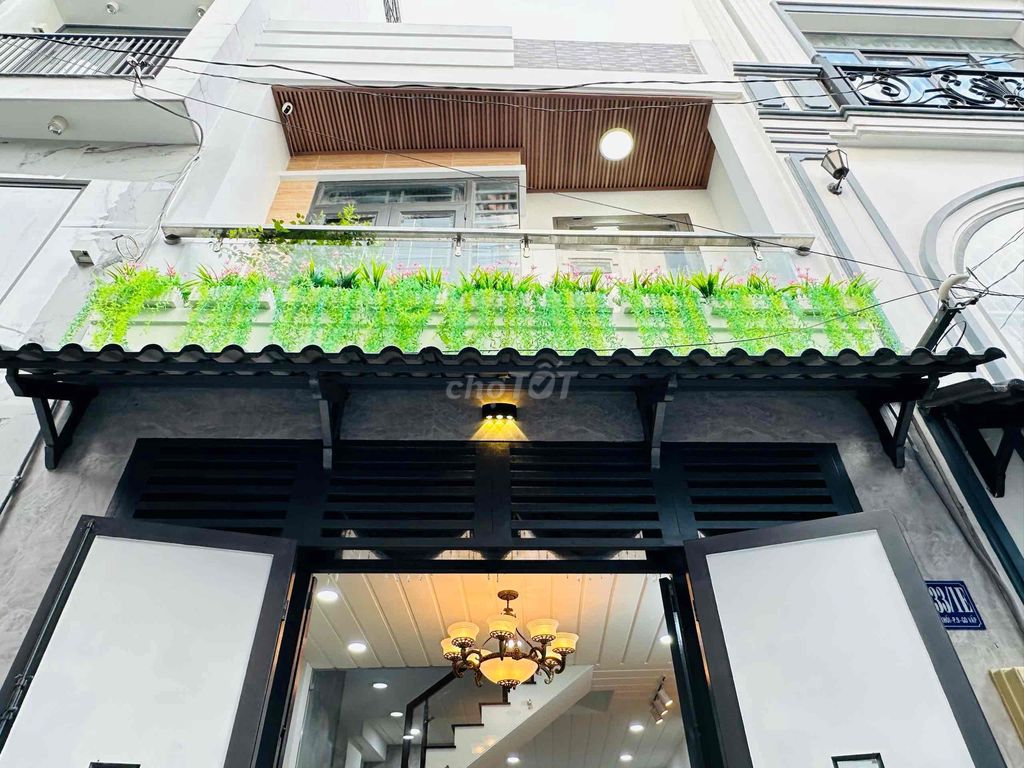 7b3061ea7115d3f6676a3a2090fad4cb-2880412290535016737