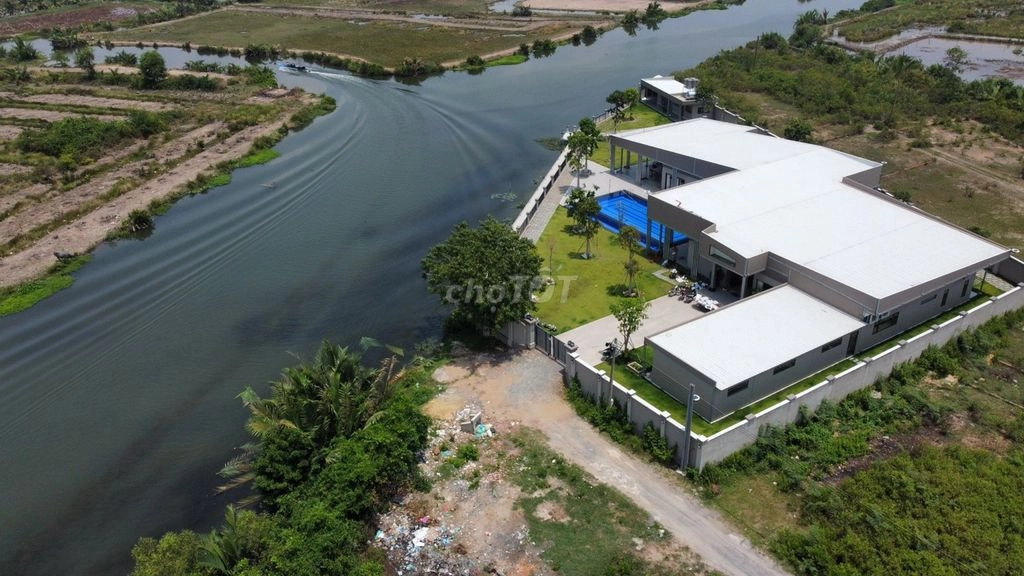 9067430372855adf8b446036d7a8dbbc-2844111899053635217