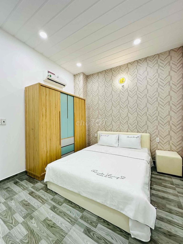 b30a4f27202d9a831863415e0a6d59ef-2880412291833719624