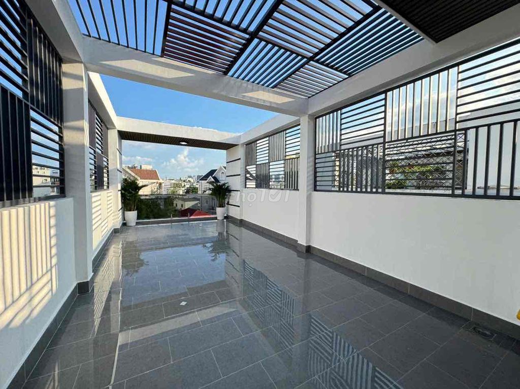 da51202f7641dc901d19bb5e2f706314-2891785834108360213